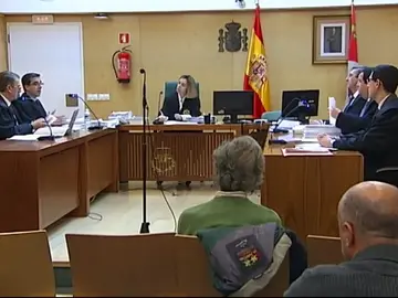 Más de dos años de prisión por sedar a dos pacientes sin su consentimiento en Burgos Más de dos años de prisión por sedar a dos pacientes sin su consentimiento en Burgos