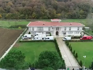 La policía turca registra dos fincas en busca del cuerpo de Jamal Khashoggi La policía turca registra dos fincas en busca del cuerpo de Jamal Khashoggi