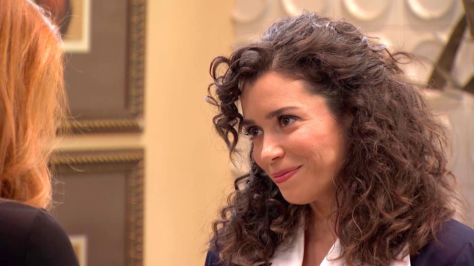 Amelia se despide de su fugaz romance sin dejar de pensar en Luisita