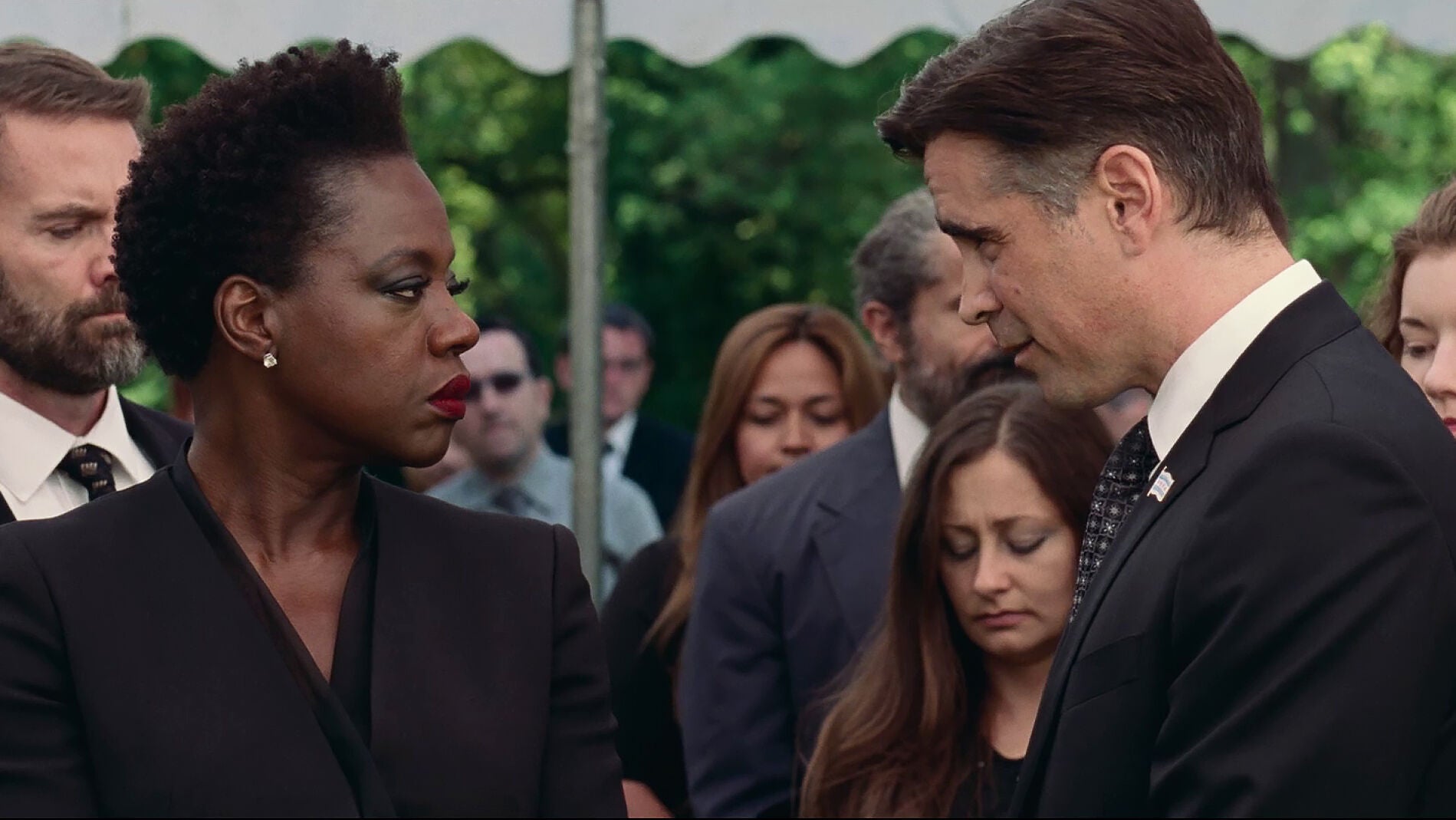 Viola Davis y Collin Farrell en 'Viudas'