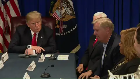 Donald Trump pone en duda el estudio de 300 científicos sobre el medio ambiente Donald Trump pone en duda el estudio de 300 científicos sobre el medio ambiente