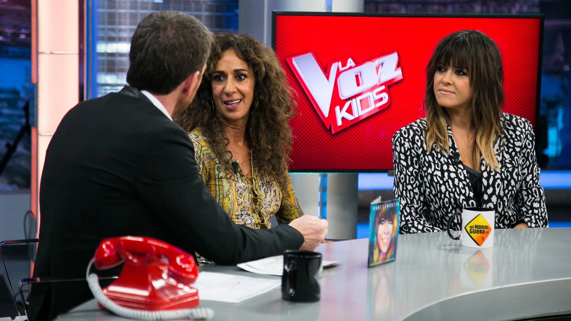 Rosario Flores, en 'El Hormiguero 3.0': "Las mujeres somos muy misteriosas, no tenéis ni idea los hombres" Vídeo: Rosario Flores, en 'El Hormiguero 3.0': "Las mujeres somos muy misteriosas, no tenéis ni idea los hombres"