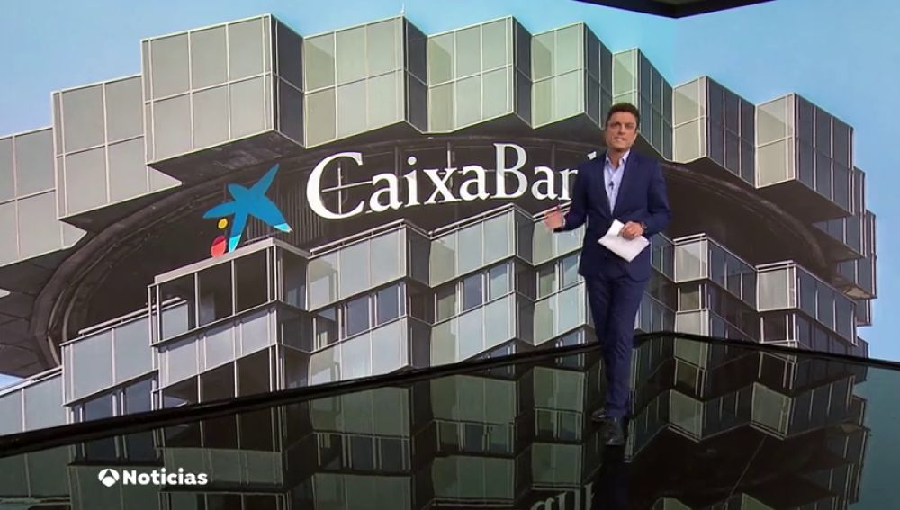 CaixaBank cerrará más de 800 oficinas urbanas 
