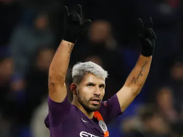 Agüero celebra uno de sus goles con el Manchester City Agüero celebra uno de sus goles con el Manchester City