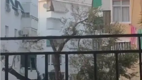 Una mujer fallece y su hija resulta herida muy grave en el incendio de su casa en Marbella Una mujer fallece y su hija resulta herida muy grave en el incendio de su casa en Marbella