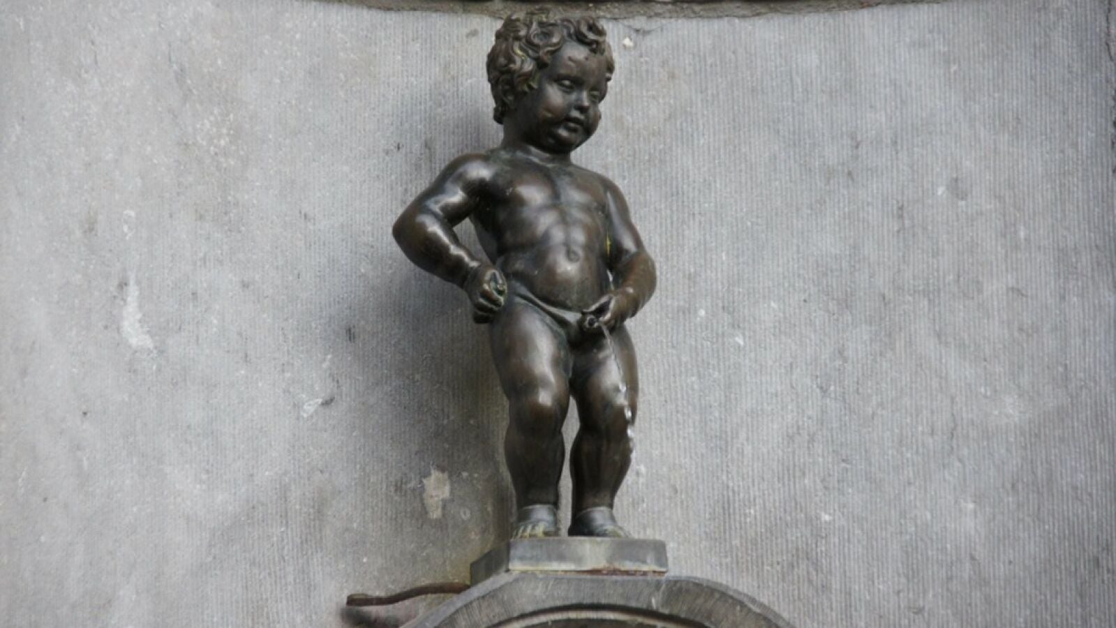 El Manneken Pis ha estado malgastando agua potable durante 400 años