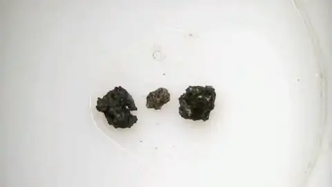 Sotheby's subasta tres fragmentos de la luna Sotheby's subasta tres fragmentos de la luna