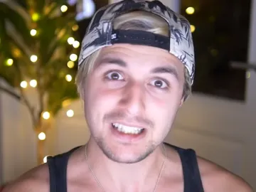 El youtuber Dalas Review El youtuber Dalas Review