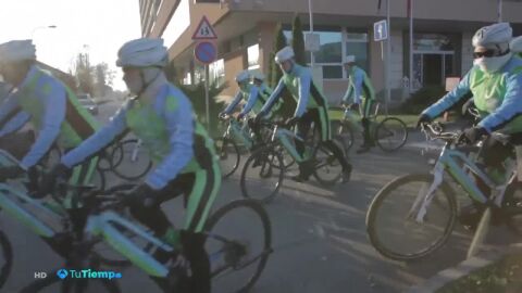 Mercedes Mart&iacute;n participa en la marcha ciclista contra el cambio clim&aacute;tico 