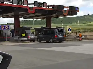 La autopista AP-1 se convierte en la primera vía de pago en España que deja de cobrar peaje La autopista AP-1 se convierte en la primera vía de pago en España que deja de cobrar peaje