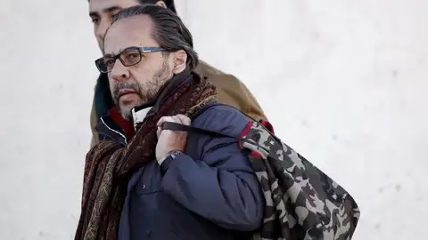 Álvaro Pérez 'El Bigotes', a su llegada a la Audiencia Nacional, en una imagen de archivo Álvaro Pérez 'El Bigotes', a su llegada a la Audiencia Nacional