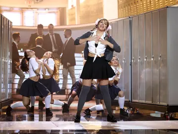 Actuación Mimi Britney Spears '...Baby one more time' Actuación Mimi Britney Spears '...Baby one more time'