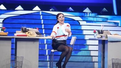 Anabel Alonso se convierte en la 'Pobre secretaria' como Daniela Romo