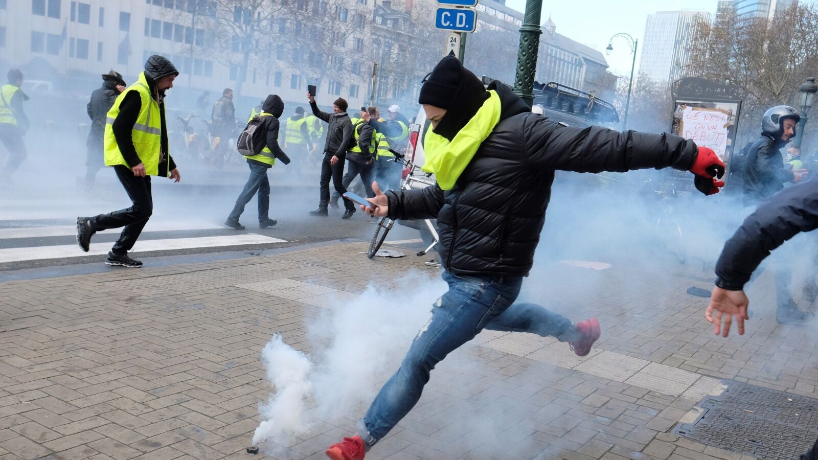Importantes incidentes en una manifestación de 'chalecos amarillos' en Bruselas
