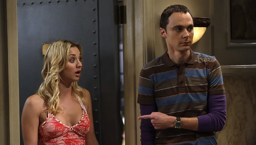 Penny y Sheldon Cooper en 'The Big Bang Theory'