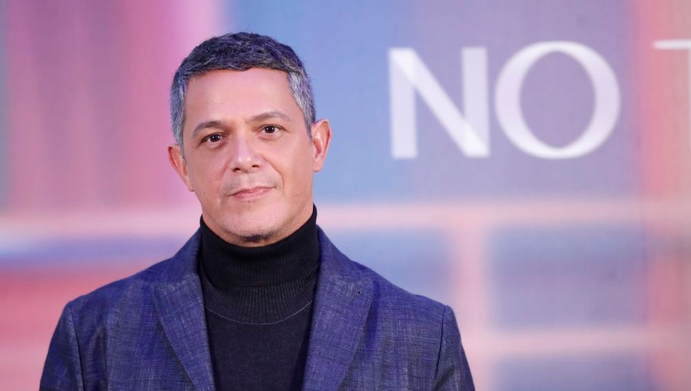 El nuevo look de Alejandro Sanz