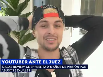 El youtuber 'Dalas Review' niega haber abusado de una niña de 13 años y asegura que todo es una venganza de su expareja El youtuber 'Dalas Review' niega haber abusado de una niña de 13 años y asegura que todo es una venganza de su expareja