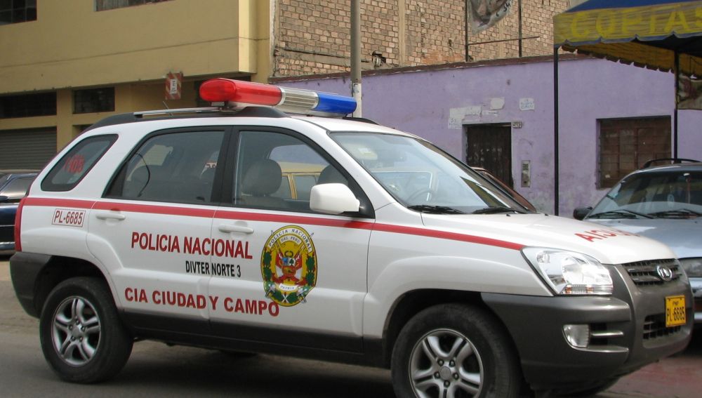 Coche de policía de Perú