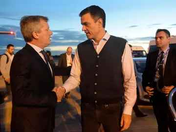 El presidente del Gobierno español, Pedro Sánchez, a su llegada a Argentina El presidente del Gobierno español, Pedro Sánchez, a su llegada a Argentina
