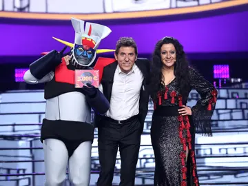 El emotivo momento en el que María Villalón cede su premio a José Corbacho El emotivo momento en el que María Villalón cede su premio a José Corbacho