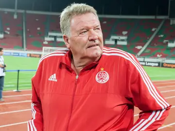 Toshack en un partido de su equipo Wydad Casablanca Toshack en un partido de su equipo Wydad Casablanca