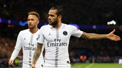 Dani Alves, en un partido del PSG