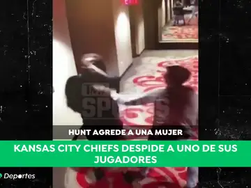 La indignante agresión machista de una estrella de la NFL: empujó y pateó a una mujer en un hotel en Cleveland La indignante agresión machista de una estrella de la NFL: empujó y pateó a una mujer en un hotel en Cleveland