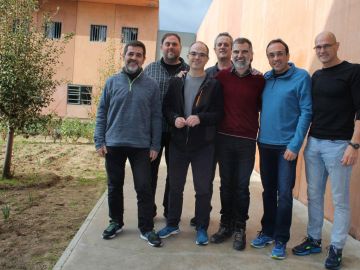  Jordi Sànchez, Oriol Junqueras, Jordi Turull, Joaquim Forn, Jordi Cuixart, Josep Rull y Raül Romeva, de izquierda a derecha