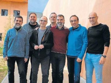  Jordi Sànchez, Oriol Junqueras, Jordi Turull, Joaquim Forn, Jordi Cuixart, Josep Rull y Raül Romeva