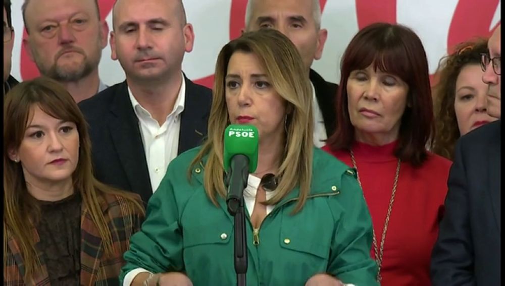 Susana Díaz: "Pido a todas las fueras constitucionalistas que paremos a la extrema derecha"