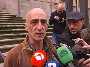 Ratifica la denuncia por abusos de un sacerdote y protesta por la falta de información del obispado de Salamanca Ratifica la denuncia por abusos de un sacerdote y protesta por la falta de información del obispado de Salamanca