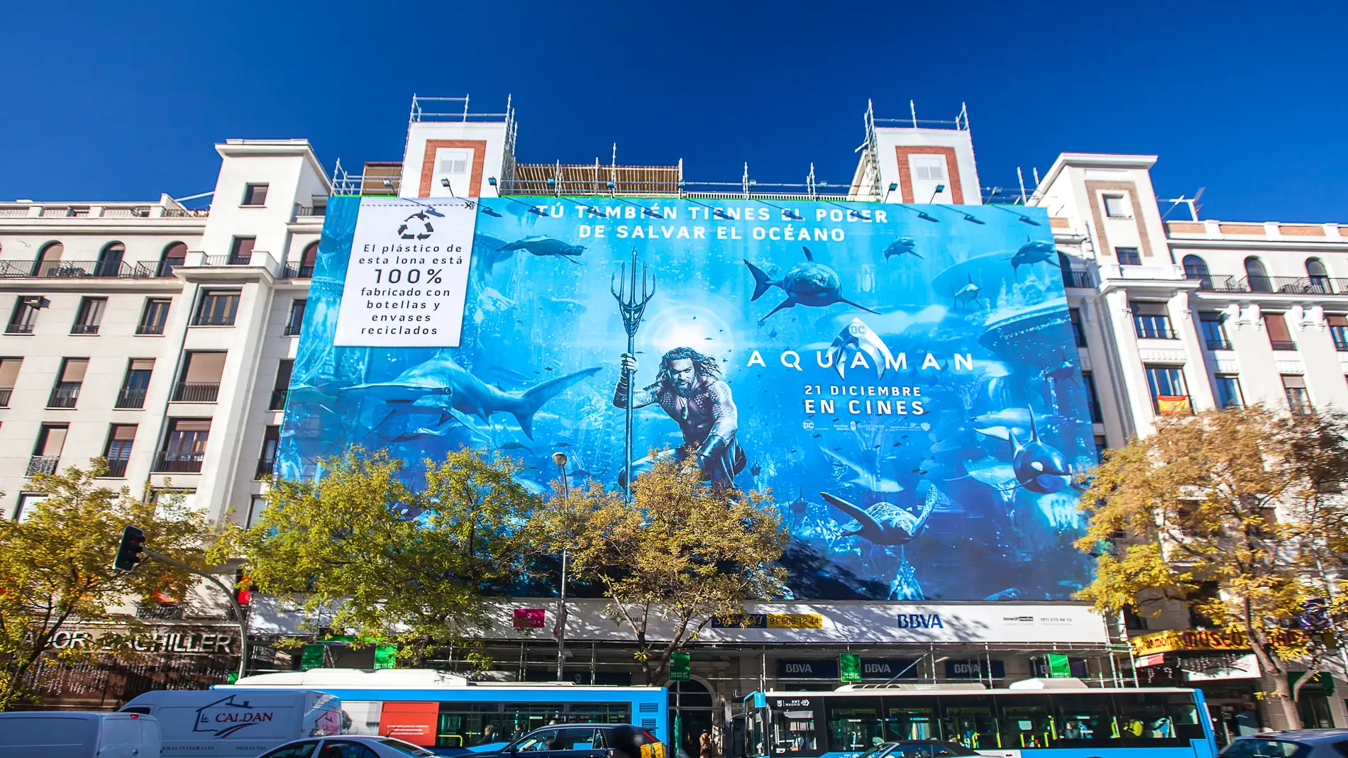 Lona publicitaria de 'Aquaman' en Madrid
