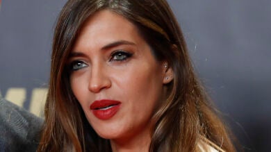 El surrealista look de Sara Carbonero en su última cena de Navidad