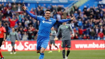 Jorge Molina celebra su gol ante la Real Sociedad
