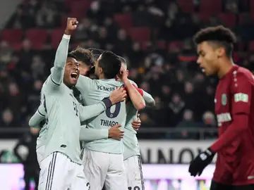 Los futbolistas del Bayern celebran un gol ante el Hannover Los futbolistas del Bayern celebran un gol ante el Hannover