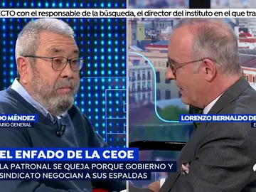 La patronal se queja porque Gobierno y sindicatos negocian a sus espaldas. La patronal se queja porque Gobierno y sindicatos negocian a sus espaldas.