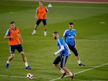 El Real Madrid se entrena en Abu Dabi El Real Madrid se entrena en Abu Dabi