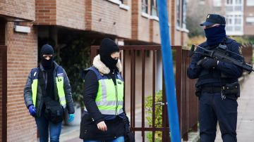 La Policía Nacional ha detenido en Vitoria a un presunto yihadista por pertenencia a organización terrorista y captación