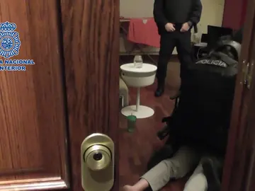 Detenido un hombre en Vitoria por su presunta integración en Daesh Detenido un hombre en Vitoria por su presunta integración en Daesh