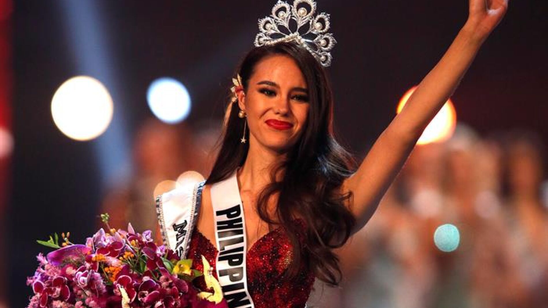 La filipina Catriona Gray, elegida Miss Universo 2018