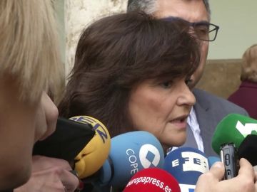 Carmen Calvo, sobre la reunión entre Sánchez y Torra: "Estamos trabajando en eso"