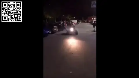 Un grupo de aficionados se concentra cada semana para cometer imprudencias al volante en Mallorca Un grupo de aficionados se concentra cada semana para cometer imprudencias al volante en Mallorca