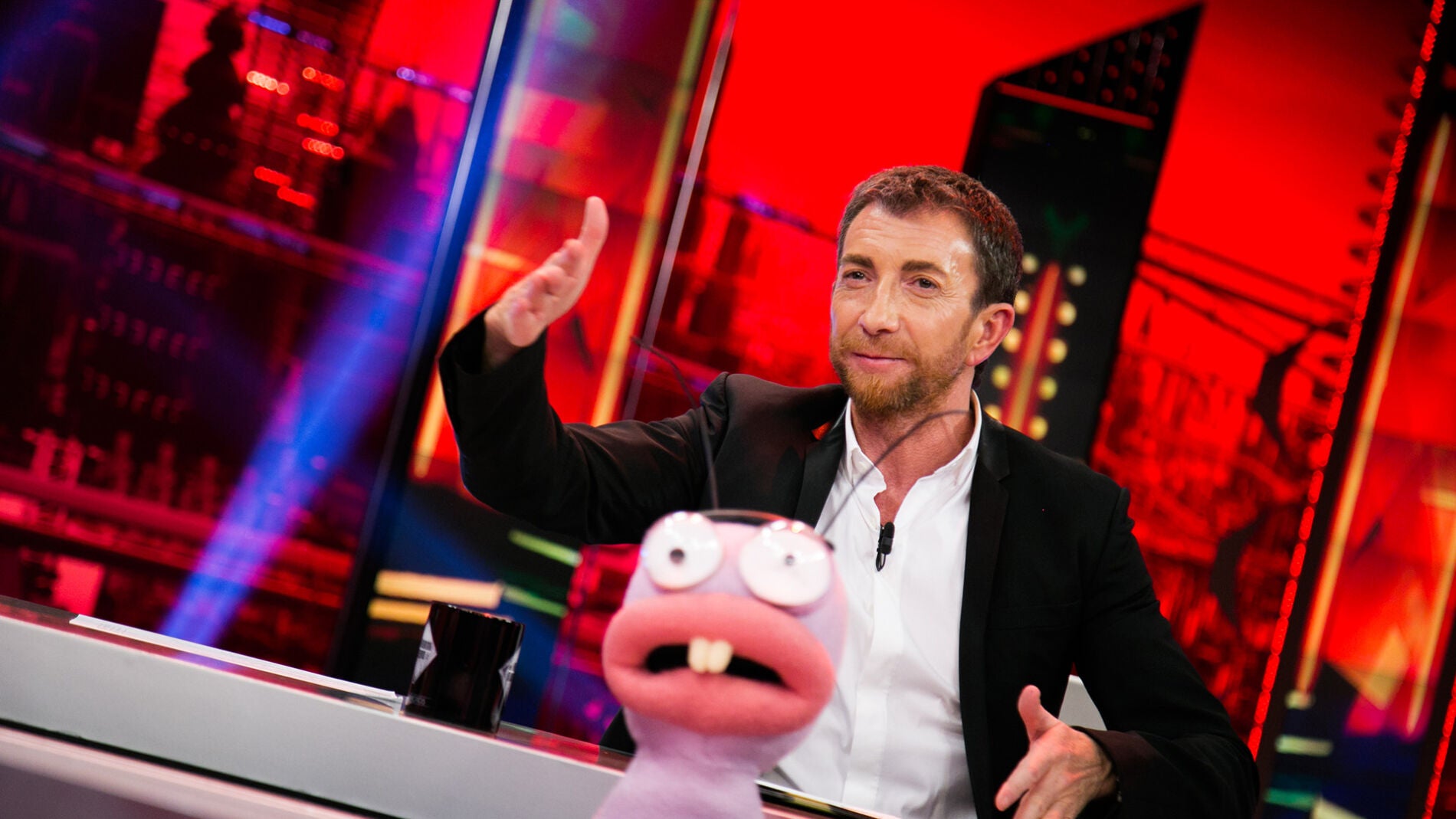 Pablo Motos desvela en exclusiva en 'El Hormiguero 3.0' que 'La Voz' se estrenar&aacute; el 7 y 8 de enero en Antena 3