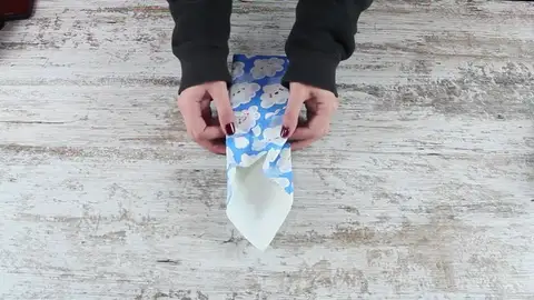 El truco asiático para envolver regalos en segundos El truco asiático para envolver regalos en segundos