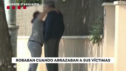 Detenidas 15 personas que se dedicaban a relizar robos con violencia a personas de avanzada edad en Barcelona Detenidas 15 personas que se dedicaban a relizar robos con violencia a personas de avanzada edad en Barcelona
