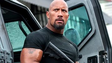 Dwayne Johnson como Luke Hobbs en la saga 'Fast and Furious'