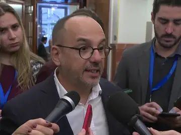 PDeCAT, sobre la reunión entre Sánchez y Torra: "Es un reconocimiento de que hay dos gobiernos que dialogan de tú a tú de manera bilateral" PDeCAT, sobre la reunión entre Sánchez y Torra: "Es un reconocimiento de que hay dos gobiernos que dialogan de tú a tú de manera bilateral"