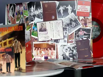 Los once himnos de Atlético de Madrid, reunidos en un disco por 'Los 50' Los once himnos de Atlético de Madrid, reunidos en un disco por 'Los 50'