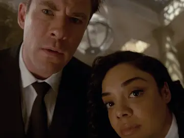 Chris Hemsworth y Tessa Thompson en 'Men in Black: International' Chris Hemsworth y Tessa Thompson en 'Men in Black: International'