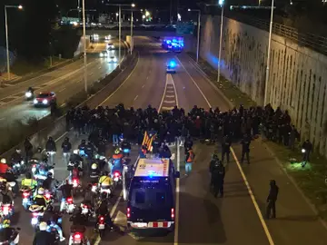 Cortes en las carreteras catalanas el día del Consejo de Ministros Cortes en las carreteras catalanas el día del Consejo de Ministros